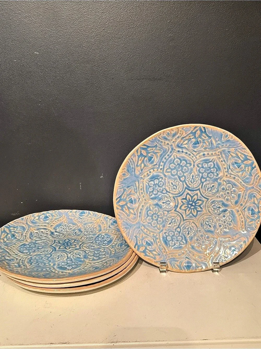 Cynthia Rowley Floral Blue & Tan Decorative Plates Set of 4